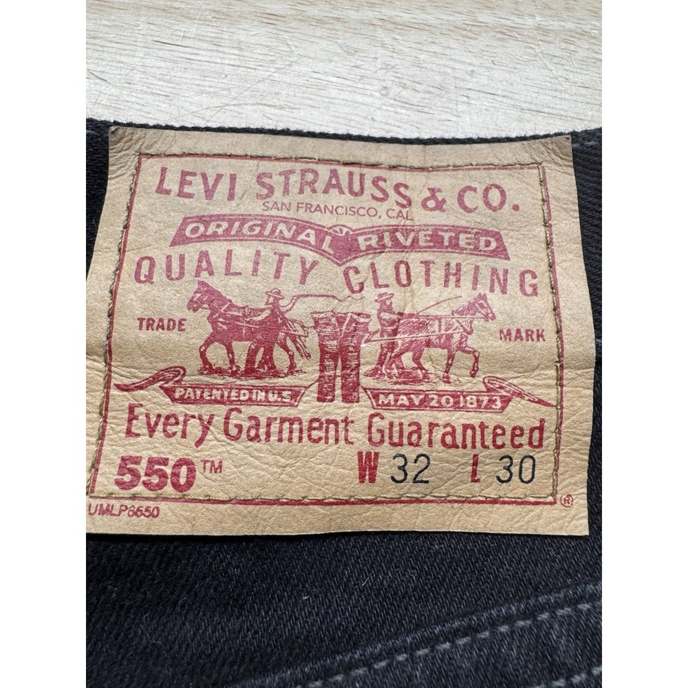 Levis 550 Relaxed Fit Straight Leg Vintage Denim Black Jeans Mens 32x30 Y2K - Picture 5 of 5